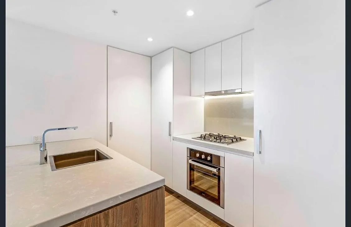 Top Floor Luxury Apartments Brisbane Australia
