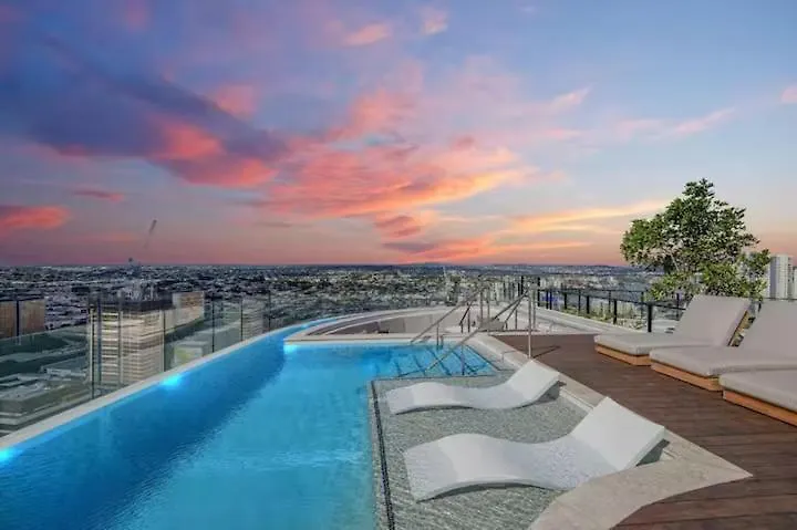 Top Floor Luxury Apartments By Samah Brisbane 0*,  Australia